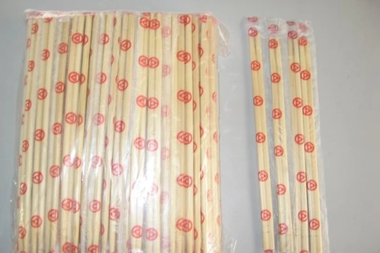 Bộ Y tế Việt Nam đang yêu cầu phía Đài Loan cung cấp thông tin cơ sở xuất khẩu đũa 1 lần để tiến hành kiểm tra.