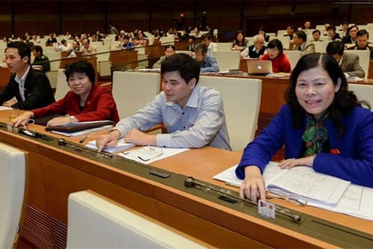 Trên 80% đại biểu Quốc hội khoá 13 đã nhấn nút đồng ý thông qua Bộ luật Hình sự 2015.