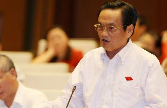 Đại biểu Quốc hội Trần Du Lịch, Ủy viên Ủy ban Kinh tế Quốc hội