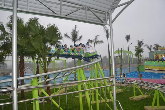 Khu vui chơi cảm giác mạnh tại Hải Tiến.