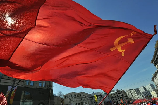 Đa số người Nga ủng hộ việc duy trì Liên bang Xô viết 