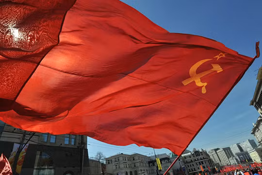 Đa số người Nga ủng hộ việc duy trì Liên bang Xô viết 