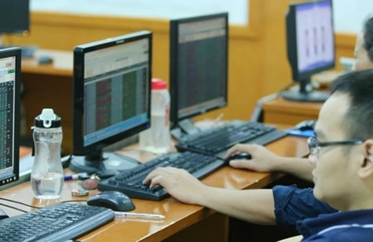 Từ 2011 - 2015, huy động vốn qua sàn đạt khoảng 1 triệu tỉ đồng