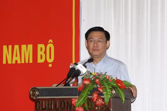 Phó Thủ tướng Vương Đình Huệ phát biểu tại Hội nghị. Ảnh: VGP