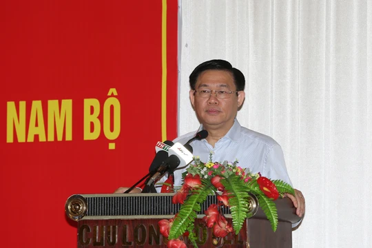 Phó Thủ tướng Vương Đình Huệ phát biểu tại Hội nghị. Ảnh: VGP