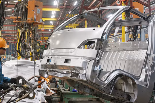 Nâng cao tỷ lệ nội địa hóa vẫn là thách thức với công nghiệp ô tô Việt Nam. Nguồn ảnh: internet