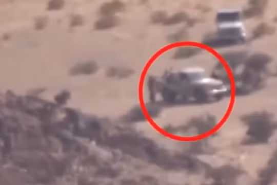 Hình cắt từ clip 