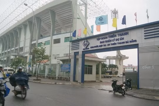 Dự án của tập đoàn Thiên Thanh ở sân Chi Lăng đang "bất động" - Ảnh: Lê Đình Dũng.