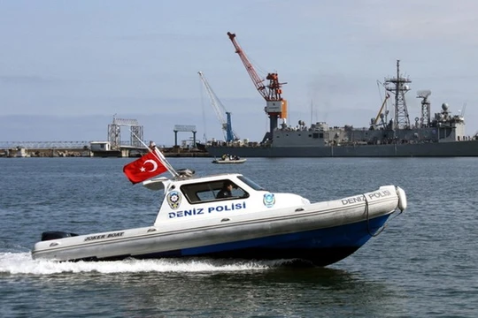 Tàu cảnh sát của Thổ Nhĩ Kỳ. (Nguồn: bloomberg.com)