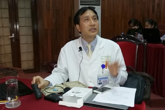 GS.TS Trịnh Hồng Sơn thông tin về kế hoạch chuyển giao kỹ thuật ghép đầu người tại Việt Nam.