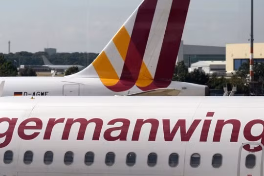 Máy bay chở 148 người rơi ở miền Nam nước Pháp, không ai sống sót