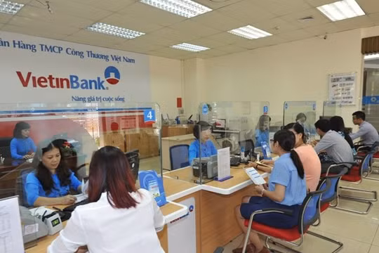 VietinBank phản pháo Bộ Tài chính: kiến nghị được nới "room"và không chia cổ tức