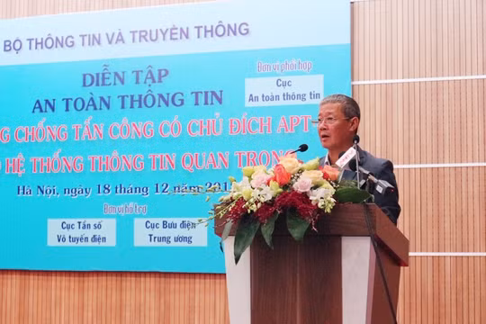 Thứ trưởng Nguyễn Thành Hưng phát biểu khai mạc chương trình Diễn tập