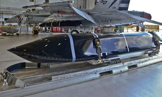 Tên lửa chống hạm tầm xa LRASM của hãng Lockheed Martin (ảnh: Popular Mechanics)