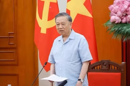 Sau một năm vận hành chính quyền 3 cấp, Tổng bí thư, Chủ tịch nước đặt loạt câu hỏi