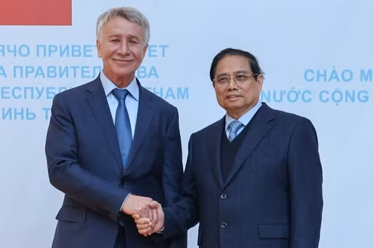 Thủ tướng làm việc với tập đoàn hàng đầu của Nga về hợp tác khí tự nhiên hóa lỏng