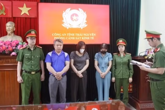 Hiệu trưởng mầm non nhận “lại quả” 6% trong vụ thịt lợn nhiễm bệnh vào trường học