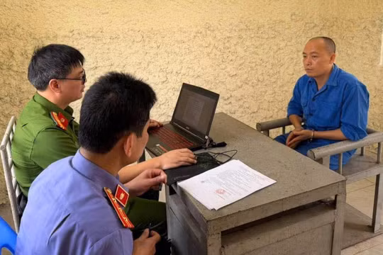 Khánh Sky, Hồ Văn Khoa và "Vua Quạt" bị khởi tố về tội gì? 
