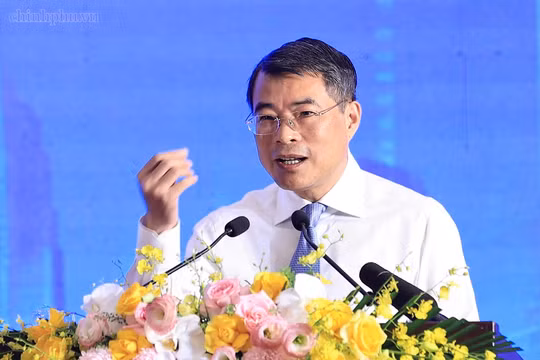 Thủ tướng cam kết kiểm soát giá nhà ở xã hội, nhà cho thuê cho người trẻ