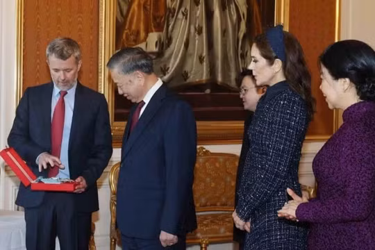 Nhà vua Đan Mạch trao Huân chương Voi cho Tổng bí thư, Chủ tịch nước Tô Lâm