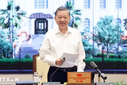 Nghiên cứu “Thị thực nhân tài Việt Nam” để thu hút người tài quốc tế