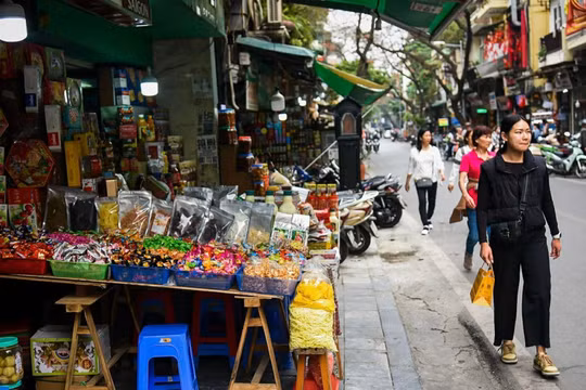 2 chỉ huy, 14 cán bộ công an phường bị xếp “không hoàn thành nhiệm vụ” vì để vi phạm đô thị