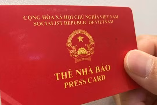 Tiếp tục gia hạn sử dụng thẻ nhà báo