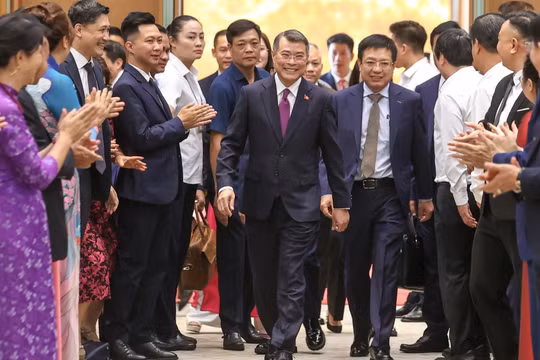 Thủ tướng: Kiến nghị của doanh nghiệp phải được xử lý đến cùng, công khai