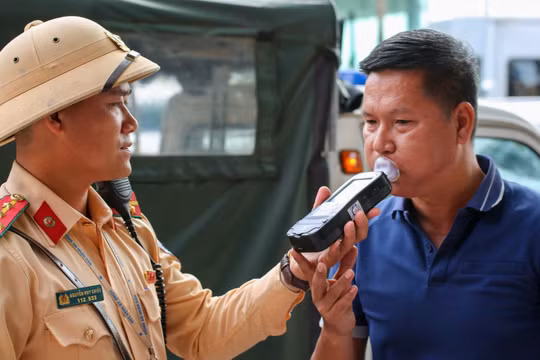 95 người tử vong do TNGT, hơn 11.000 tài xế vi phạm nồng độ cồn dịp lễ 30/4