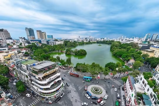 Hà Nội muốn hạ giải trụ sở UBND TP để xây công trình cao 9 tầng