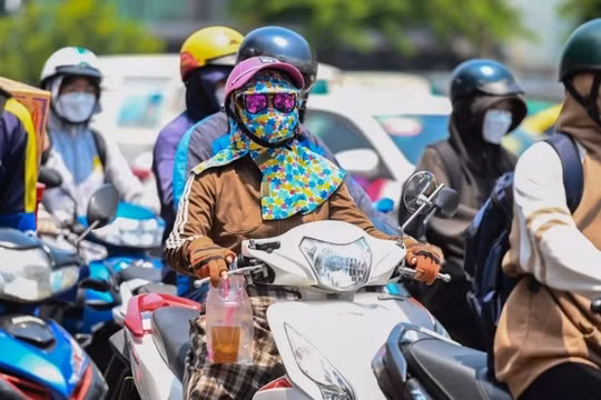 Đợt nắng nóng đỉnh điểm hơn 40 độ C sắp kết thúc