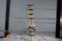 Robot linh hoạt điều hướng chính xác trong không gian hẹp. Ảnh: IITGN