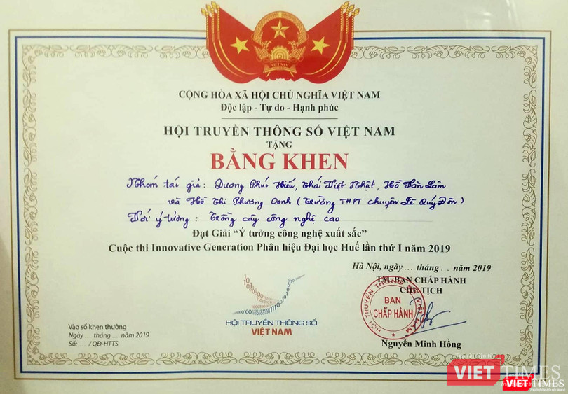 Bằng khen do Hội Truyền thông số Việt Nam (VDCA) trao tặng cho dự án “Trồng cây công nghệ cao”