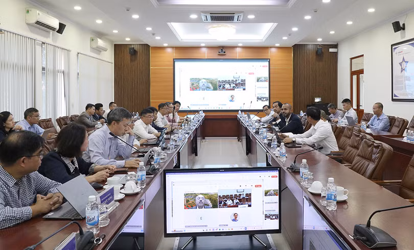 Tập đoàn HITACHI ENERGY chia sẻ với EVNNPT về kinh nghiệm ứng dụng công nghệ truyền tải điện một chiều HVDC