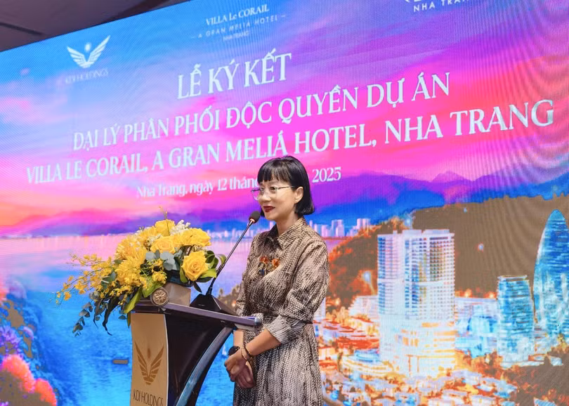 Bà Phạm Tú Cầu - Phó Tổng Giám đốc KDI Holdings phát biểu tại lễ ký kết.