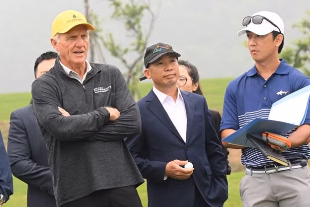 Huyền thoại Greg Norman khảo sát thực tế dự án Văn Lang Empire T&amp;T Golf Club
