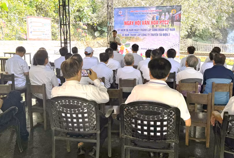 Công ty Truyền tải điện 2 tổ chức Ngày hội Văn hóa