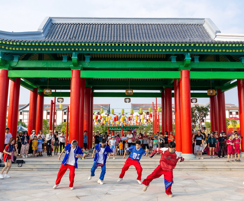 240628_VHRI_PDB_PR2 3_Thu phu le hoi moi cho tre em va gia dinh phia bac_A3.jpeg