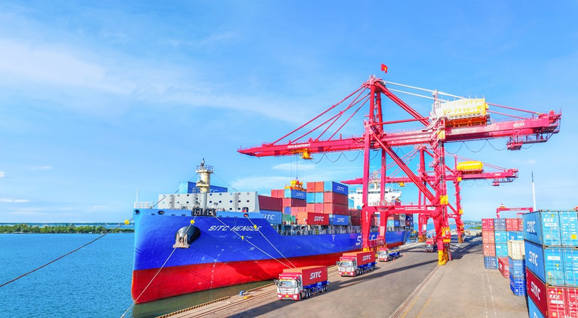 2. Cảng Chu Lai đã đầu tư hơn 400 tỷ đồng cho trang thiết bị, phương tiện.jpg