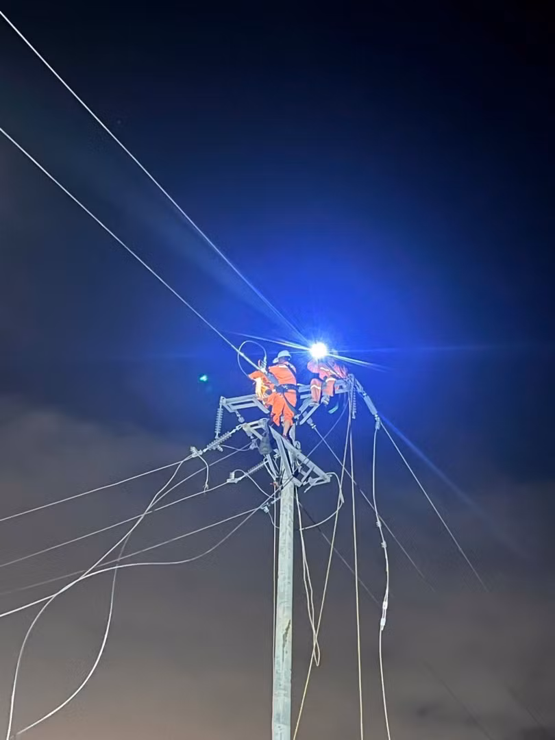 Khắc phục hậu quả của bão số 10 (Bualoi) (1).jpg