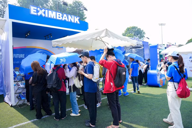 Eximbank lan tỏa hành trình số hóa tại Ngày hội Thẻ Việt Nam 2025