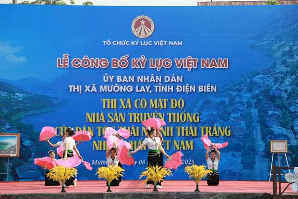 Ngoài kỷ lục này, thị xã Mường Lay còn nổi tiếng với nhiều giá trị văn hóa truyền thống khác