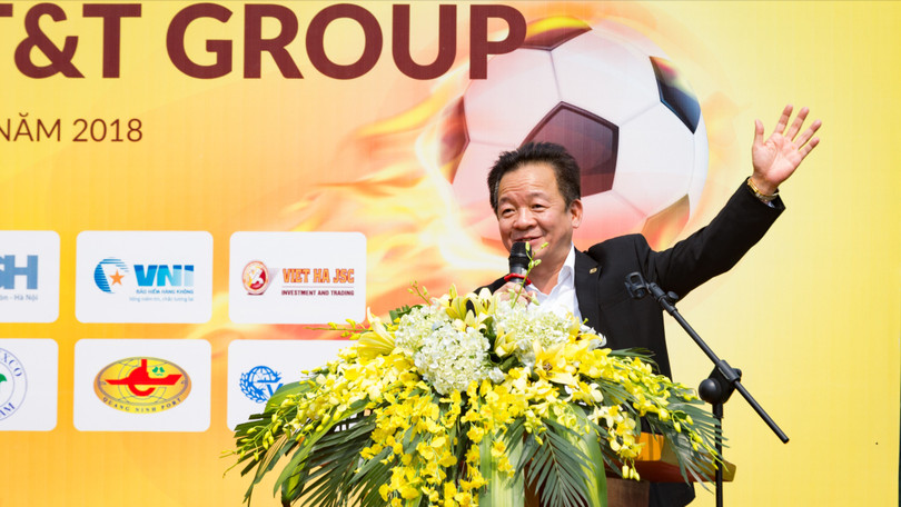 Bầu Hiển và cuộc cách mạng bóng đá nữ Việt Nam