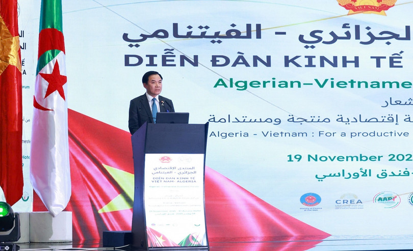 Tổng Giám đốc Petrovietnam Lê Ngọc Sơn nhấn mạnh vai trò trụ cột của hợp tác năng lượng tại Diễn đàn Kinh tế Việt Nam - Algeria.