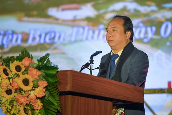 Đồng chí Nguyễn Minh Phú – Ủy viên BCH Đảng bộ tỉnh, Phó Chủ tịch UBND tỉnh đại diện lãnh đạo tỉnh phát biểu