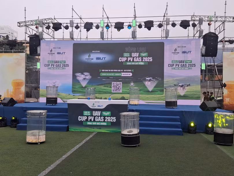 Khai mạc “Cuộc thi Sáng tạo UAV CUP PV GAS 2025: Vùng trời quê hương"