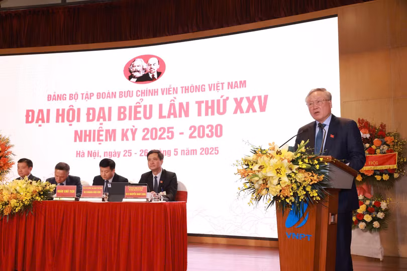 Phó Thủ tướng Thường trực Nguyễn Hòa Bình phát biểu chỉ đạo Đại hội.jpg