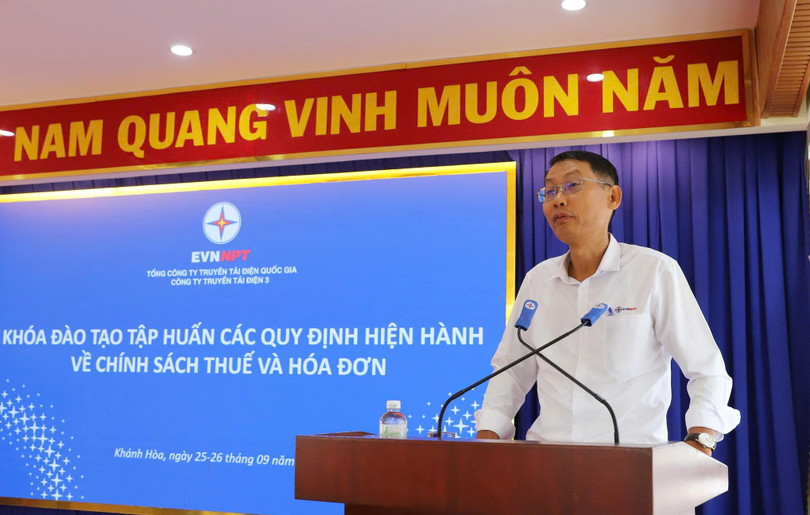 Ông Hồ Công - Phó Giám đốc PTC3 - phát biểu khai mạc Khóa đào tạo