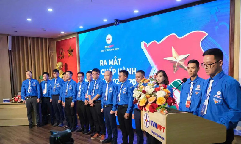 Đ/c Trần Tiến Lộc, bí thư ĐTN Công ty nhiệm kỳ 2025-2030 phát biểu nhận nhiệm vụ