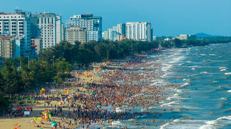 Ảnh 2 - Bãi biển Sầm Sơn (1).jpg